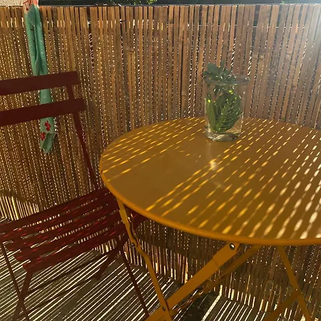 Apartman Dans Quartier Calme Et Arbore